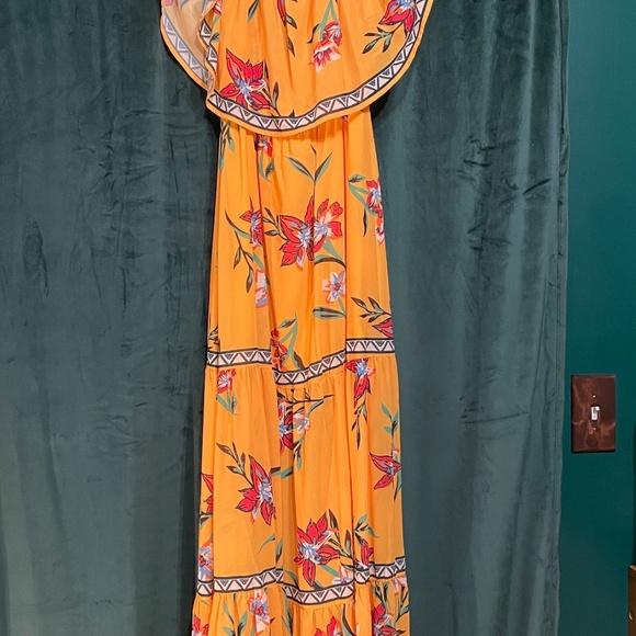 Lulus Cancun Cutie Yellow Floral Print Off-the-Shoulder Maxi Dress - Picture 4 of 7